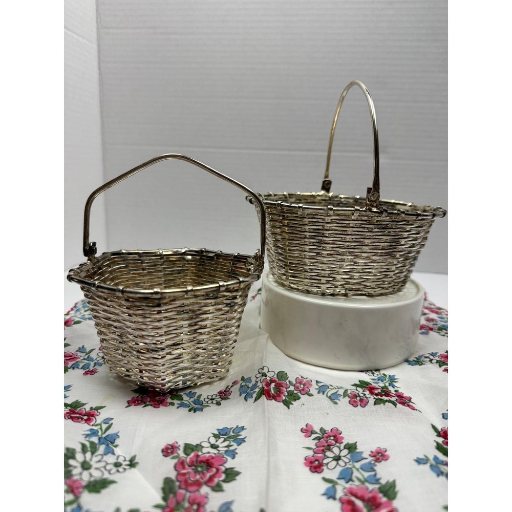 Vintage 2 Silver Plated Small Woven Wire Baskets AMC New York Easter Decor‎